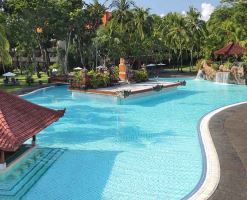 Ramada-Bintang-Bali-Resort----Swimming-Pool